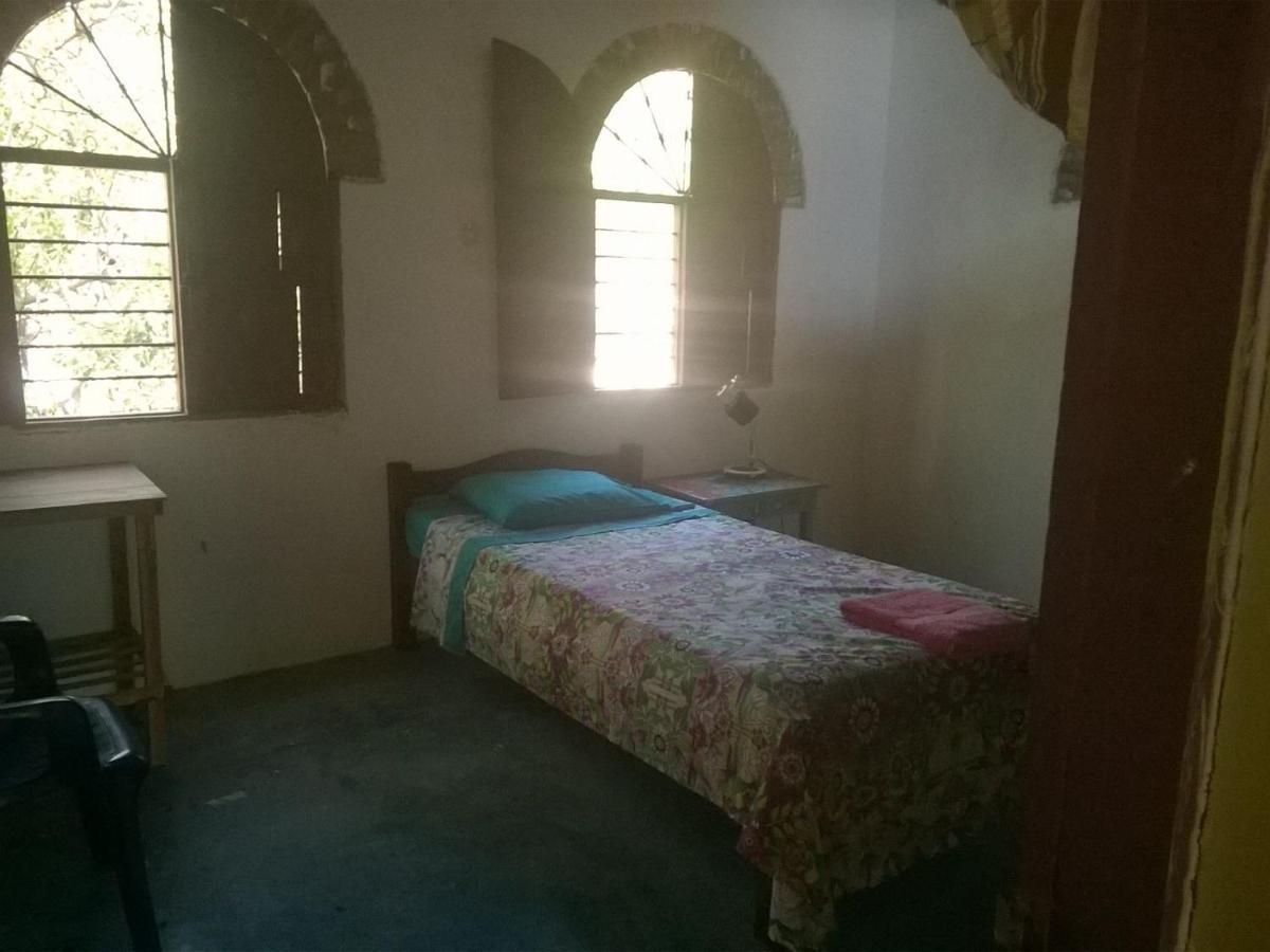 טגאנגה El Garaje Hostal מראה חיצוני תמונה